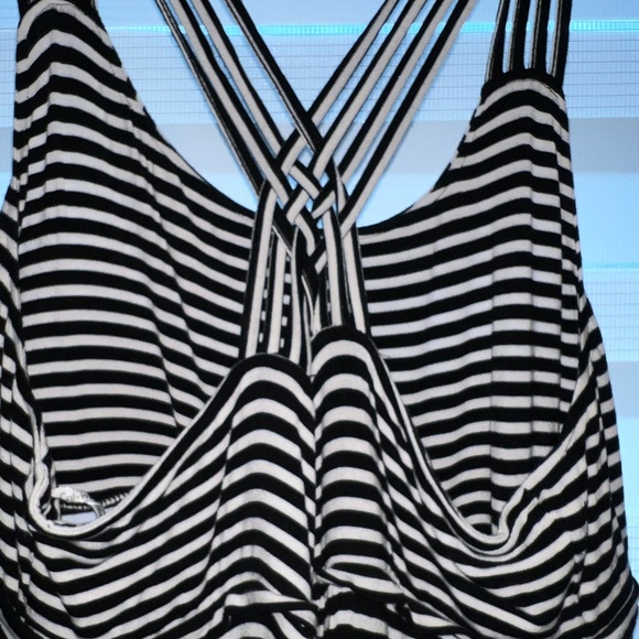 Calvin Klein maxi sleeveless dress. Black and white striped. Size 14. EUC. - Picture 2 of 4
